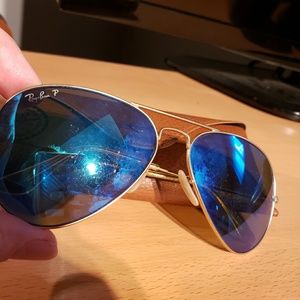 Used Polarized Raybans